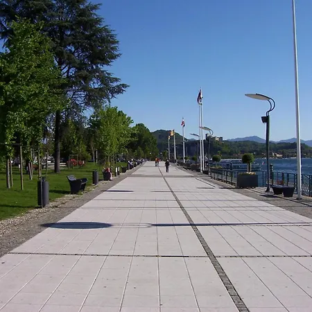 In Arona, Olivia's 100mt Dal