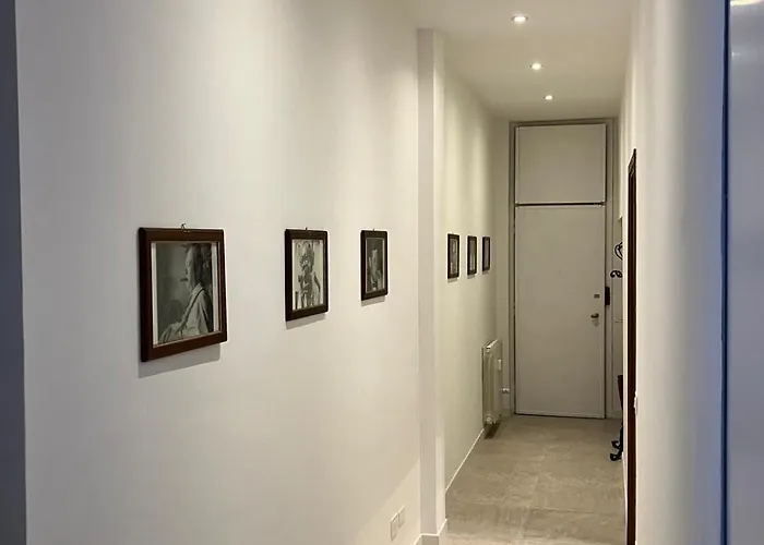 아파트 In Arona, Olivia's 100mt Dal