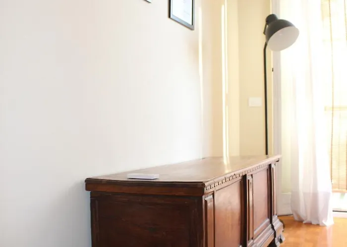 In Arona, Olivia's 100mt Dal *