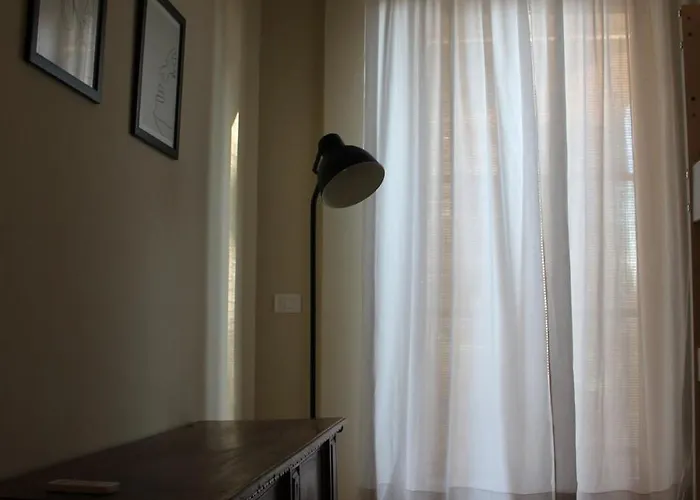 아파트 In Arona, Olivia's 100mt Dal *