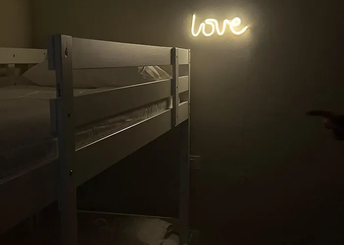 In Arona, Olivia's 100mt Dal Apartamento Arona