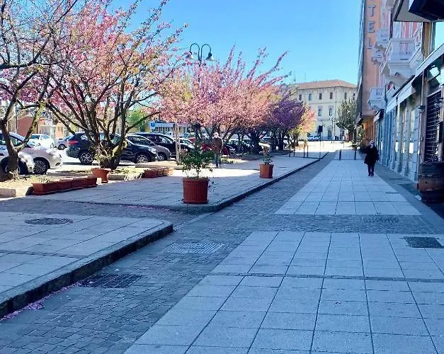 In Arona, Olivia's 100mt Dal Arona